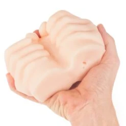 A Naive Girl's Handjob -Sexspielzeug Geschäft a naive girls handjob4