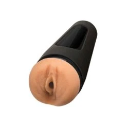 Main Squeeze Remy Lacroix