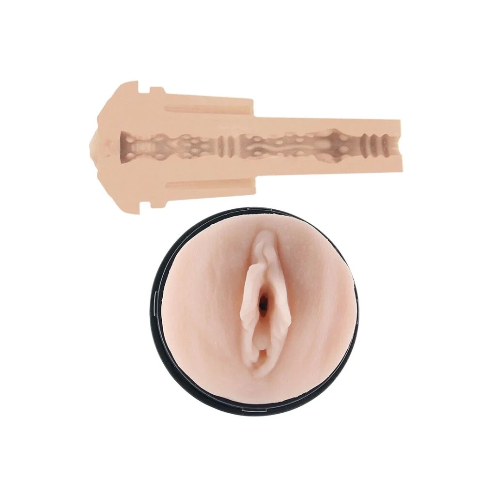 Nina Elle Pussy Stroker Hard Case 5 Nina Elle Pussy Stroker Hard Case – Bild 3